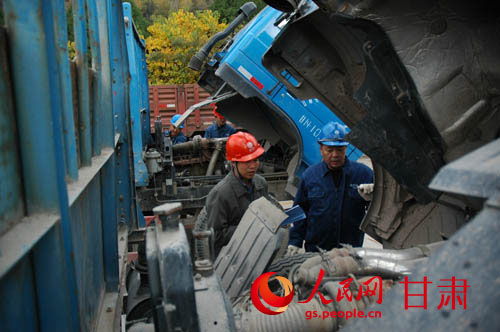 深秋送健康，體檢進一線——劉電廠開展生產(chǎn)用車駕駛員專項健康體檢活動